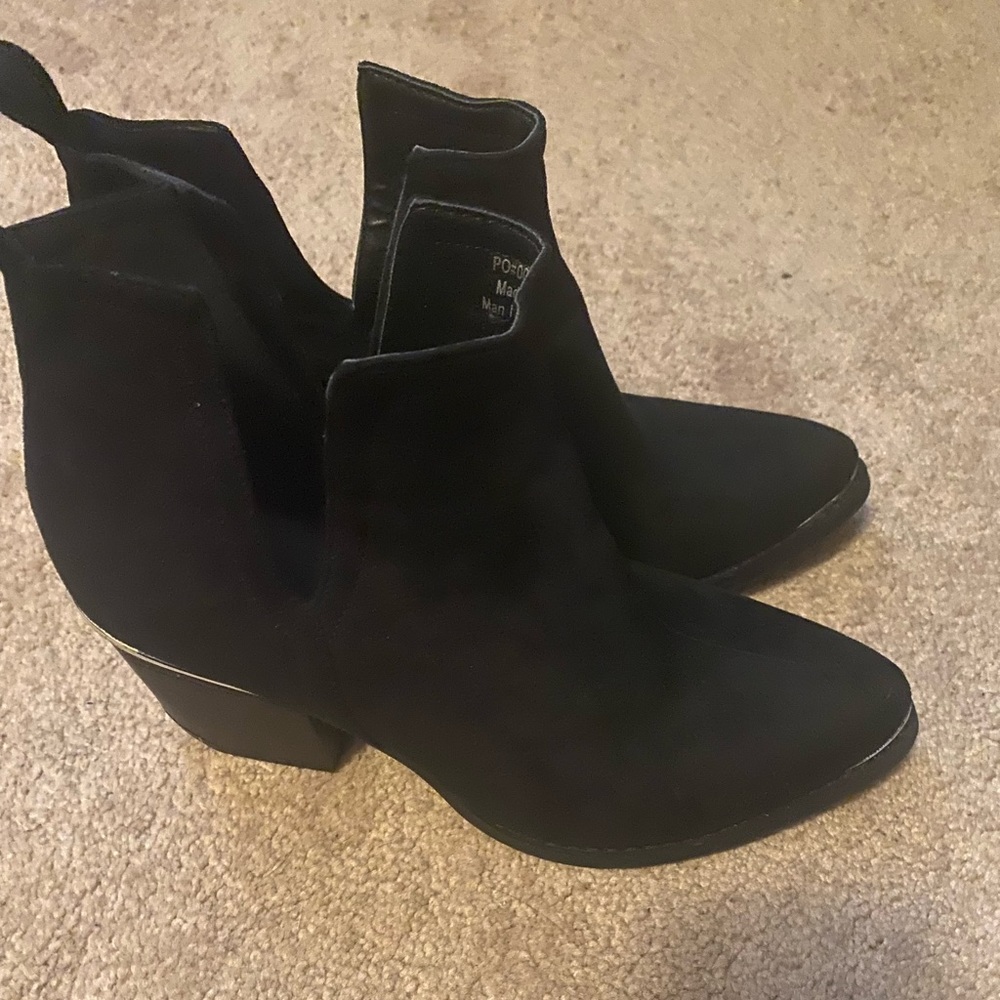 Journee Collection Issla Ankle Boots